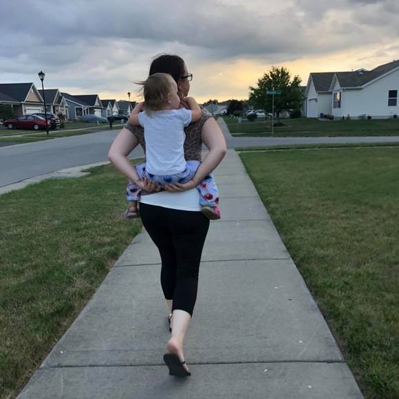 Meet your Posher, Lauren - Picture 1 of 1